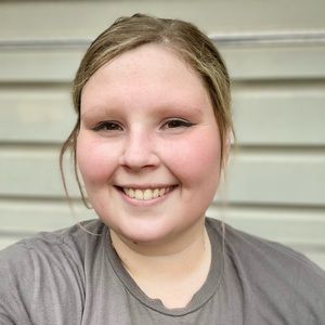 Meet your Posher, Claire